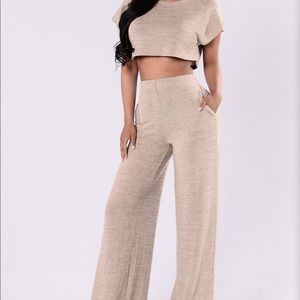 Fashion Nova Netflix and Chill Set - Khaki
